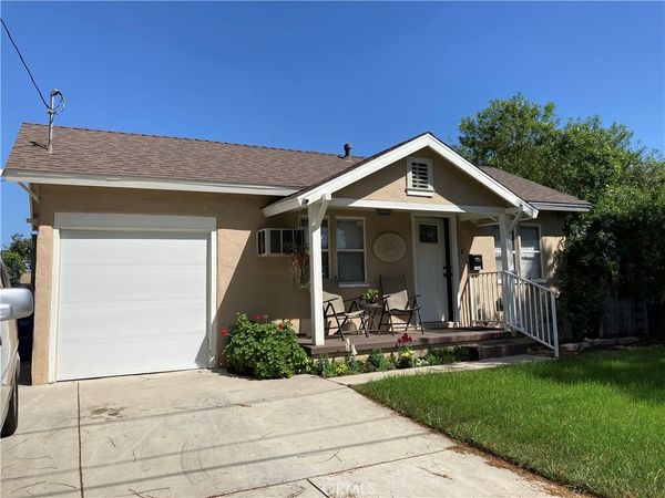 7444 Amigo Avenue, Reseda, CA 91335