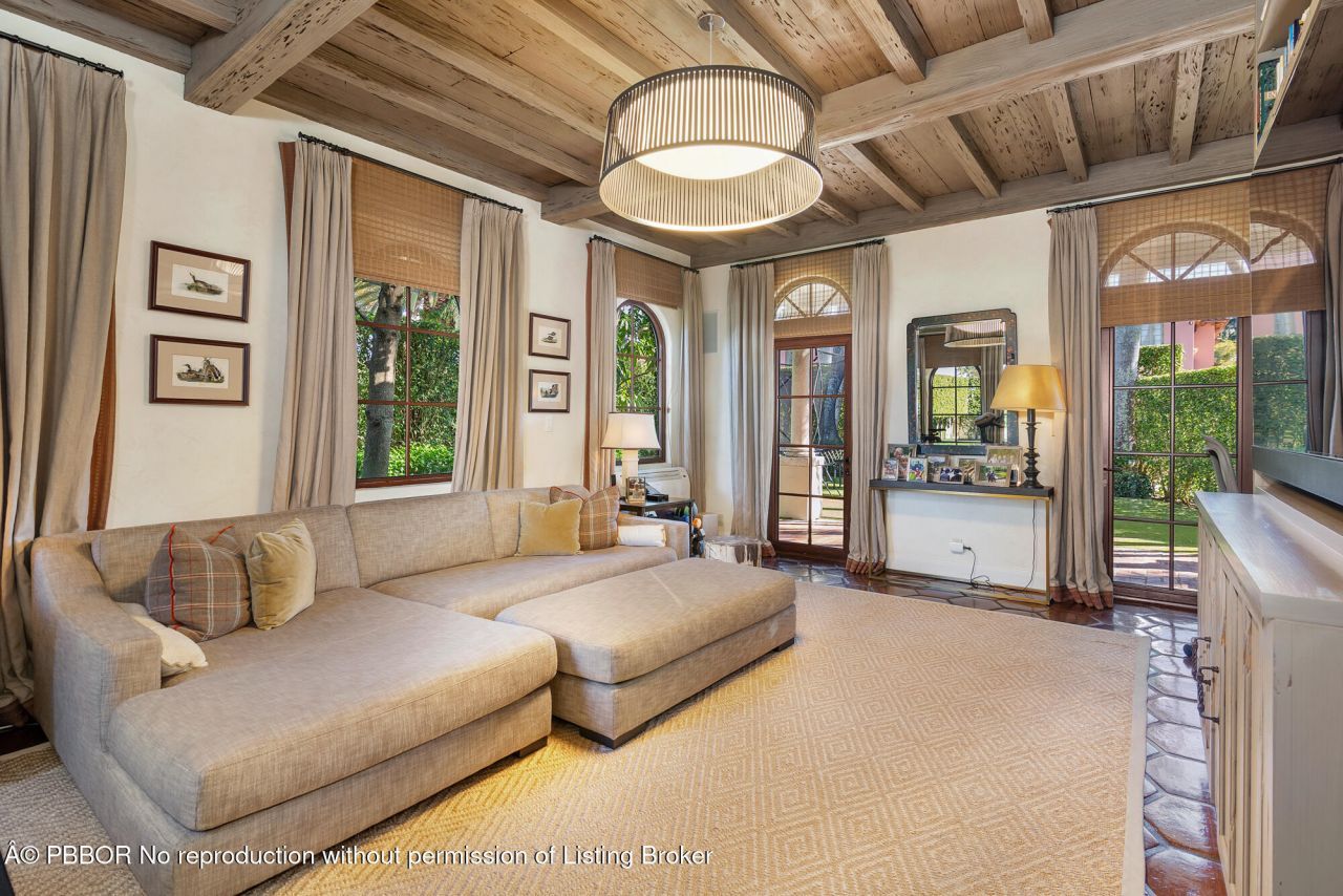 237 El Bravo Way, Palm Beach, FL 33480 Photo