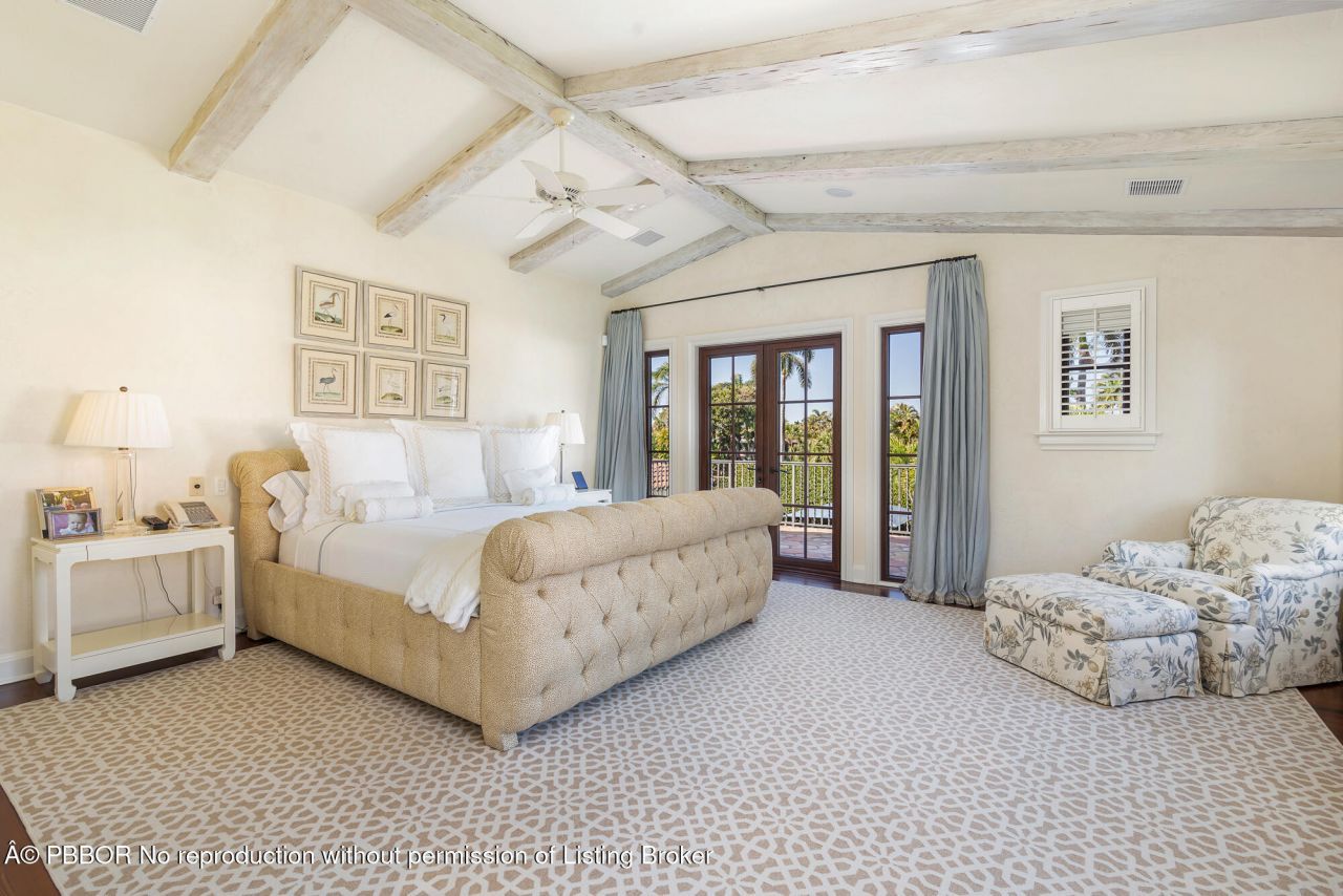 237 El Bravo Way, Palm Beach, FL 33480 Photo