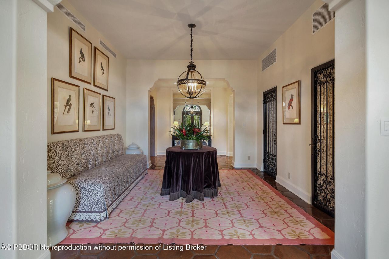 237 El Bravo Way, Palm Beach, FL 33480 Photo