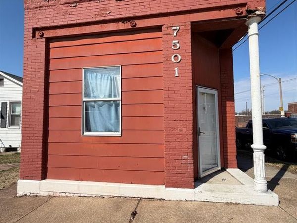 7501 Vermont Avenue , St Louis, MO 63111