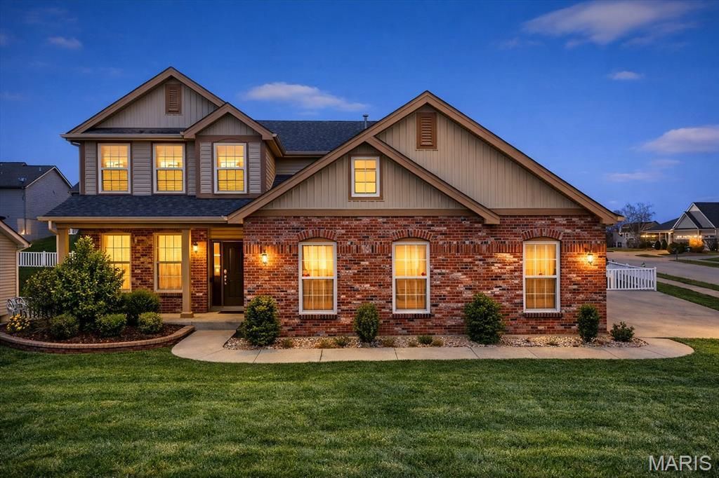 1376 Bridgeport Terrace , Saint Charles, MO 63303 Main Photo