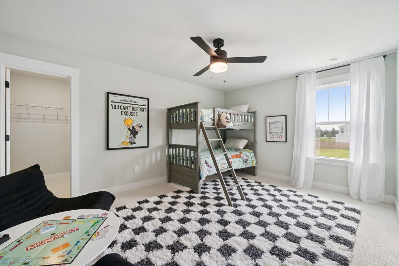 133 Grange Circle Photo 23