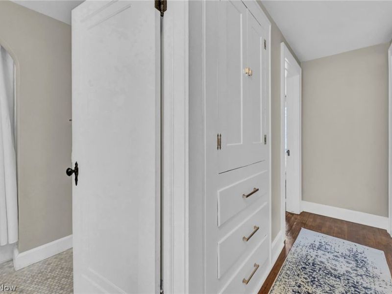 1243 Gorge Boulevard , Akron, OH 44310 Photo 26