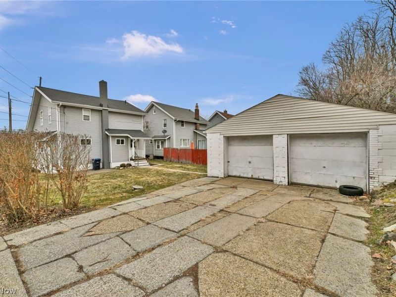 1243 Gorge Boulevard , Akron, OH 44310 Photo 32