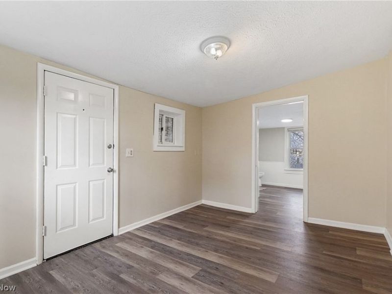 131 W Miller Avenue, Akron, OH 44301 Photo 21