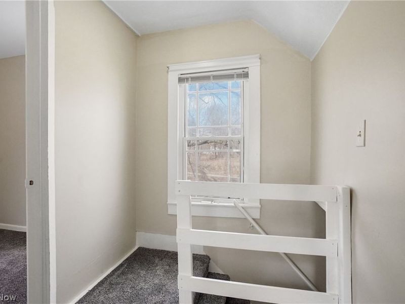 131 W Miller Avenue, Akron, OH 44301 Photo 23