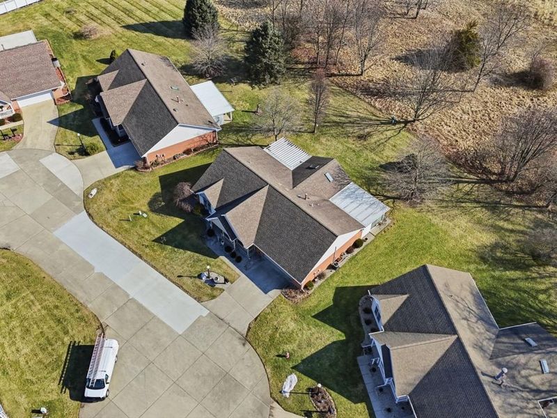 1398 Elizabeth Court, Springfield, OH 45503 Photo 4