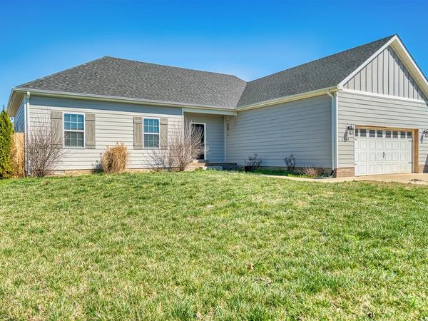 1300 Westhampton Court, Franklin, KY 42134