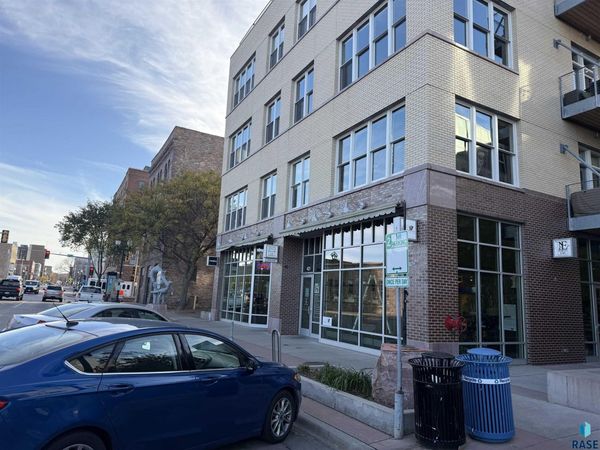 421 N Phillips Ave, Unit 109, Sioux Falls, SD 57104