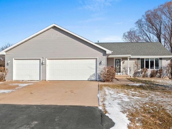 W6082 HEARTHSTONE DRIVE, Appleton, WI 54915