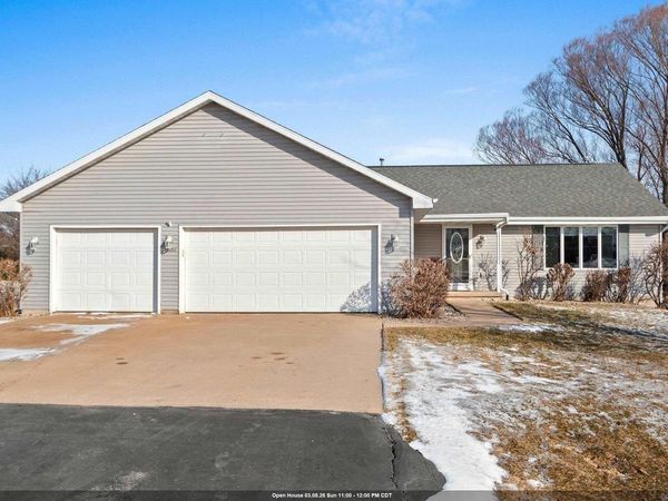 W6082 HEARTHSTONE DRIVE, Appleton, WI 54915