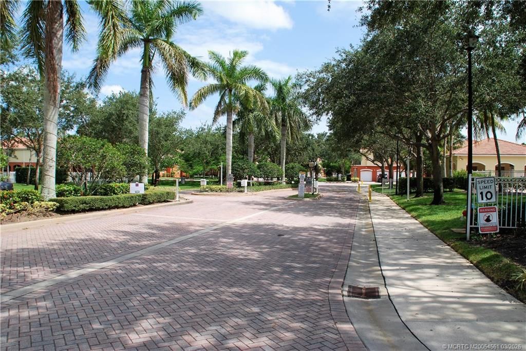 51 SE Sedona Circle, Unit 104, Stuart, FL 34994 Photo