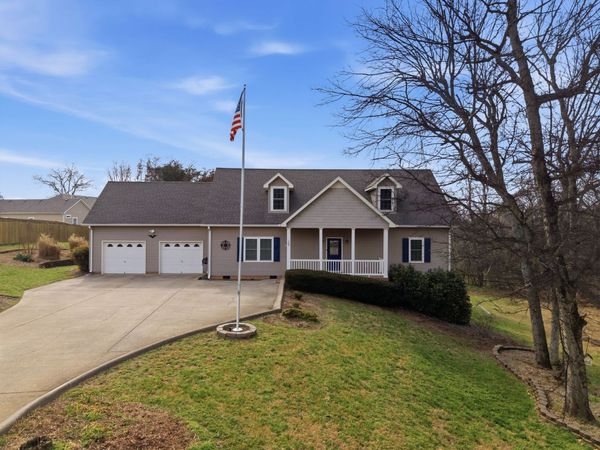 109 Eiger Ct, Columbia, TN 38401