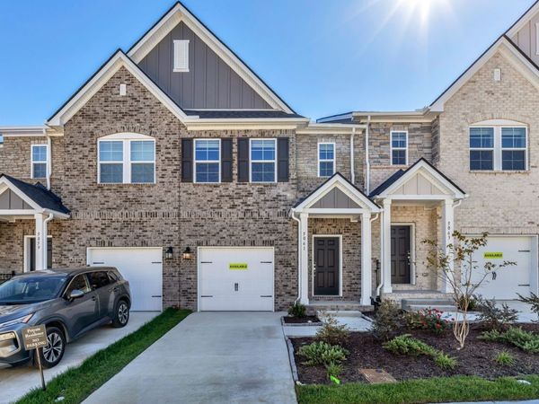 5044 Dayflower Drive , Hermitage, TN 37076