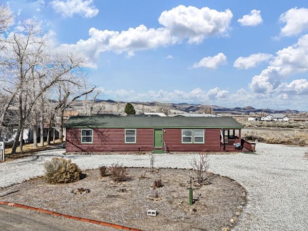 6 Pauma Court, Yerington, NV 89447