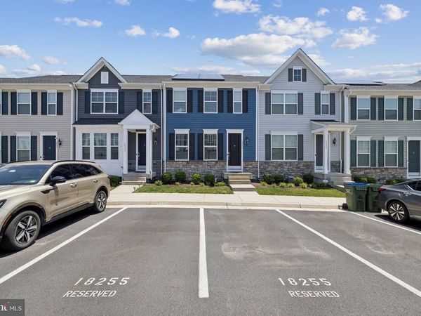 18255 SUMMIT POINTE DRIVE, TRIANGLE, VA 22172