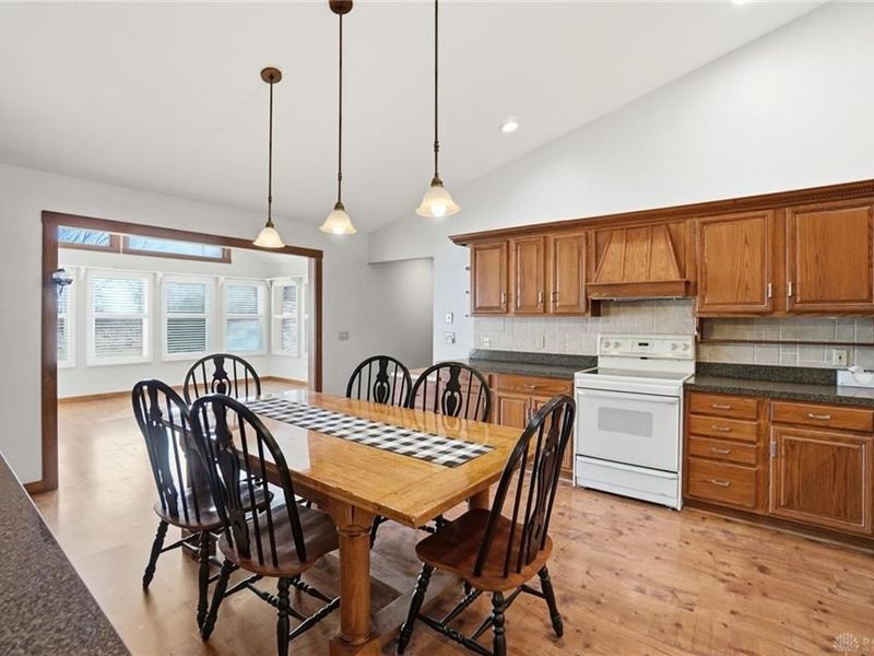 1398 Elizabeth Court, Springfield, OH 45503 Photo 17