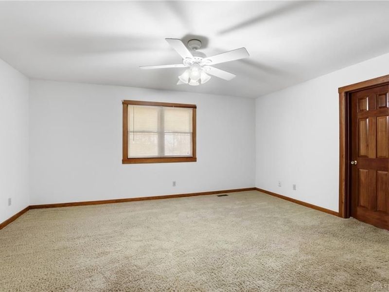 1398 Elizabeth Court, Springfield, OH 45503 Photo 34