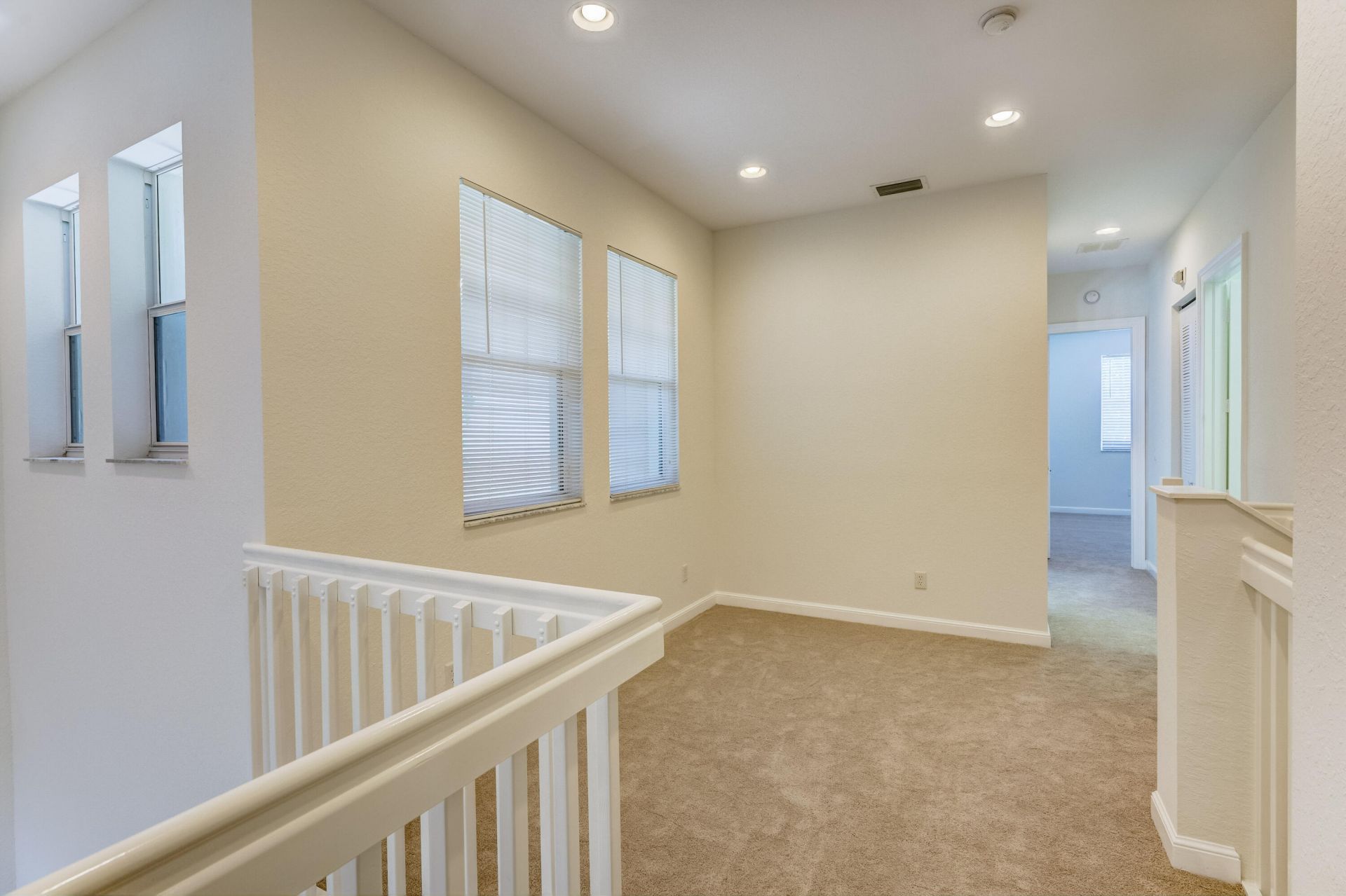 477 Pacific Grove Drive, Unit 2, West Palm Beach, FL 33401 Photo