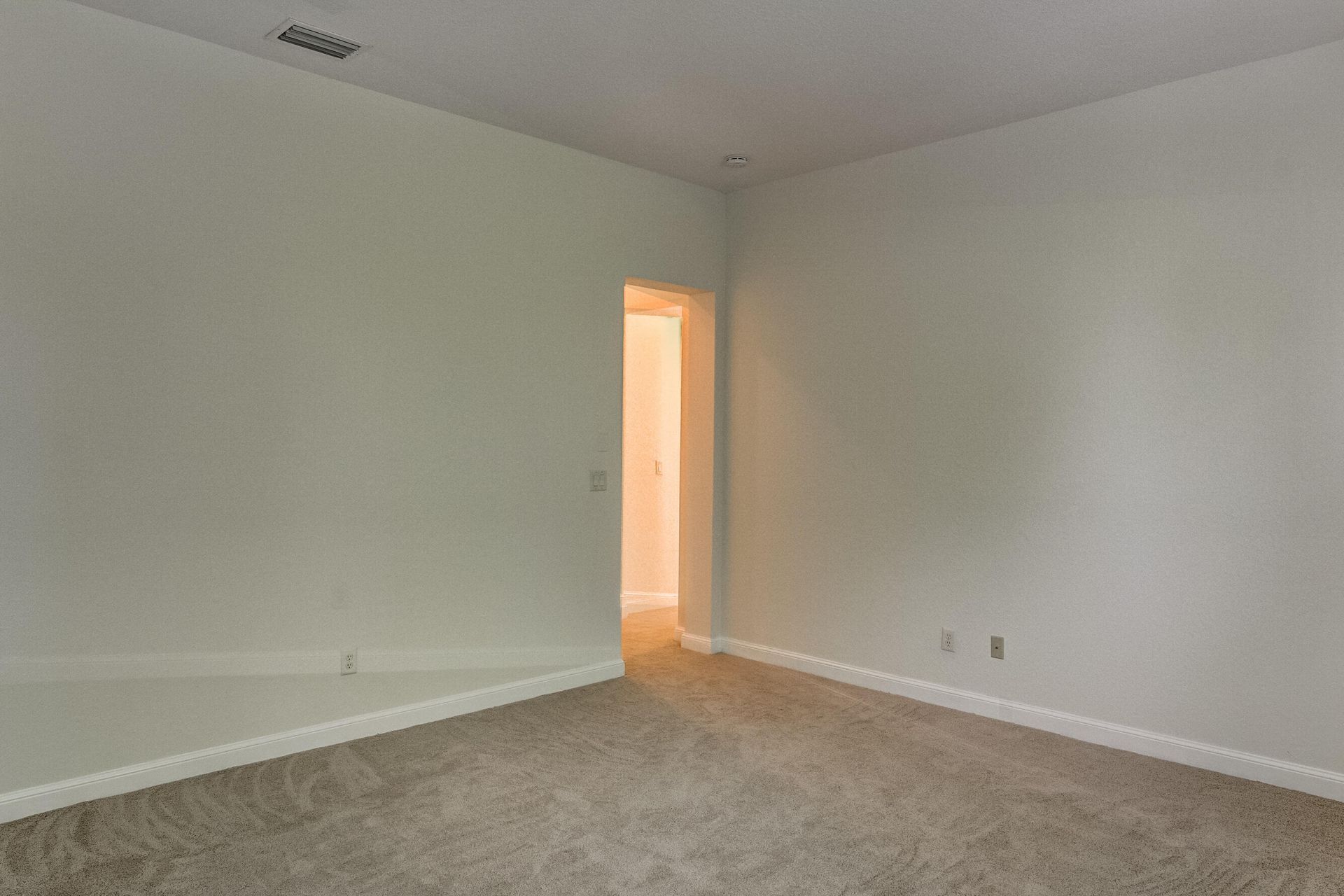 477 Pacific Grove Drive, Unit 2, West Palm Beach, FL 33401 Photo