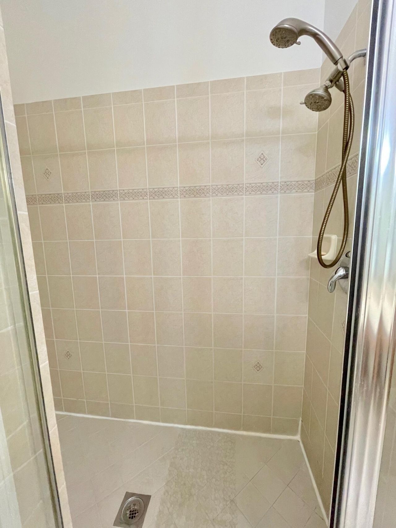 477 Pacific Grove Drive, Unit 2, West Palm Beach, FL 33401 Photo