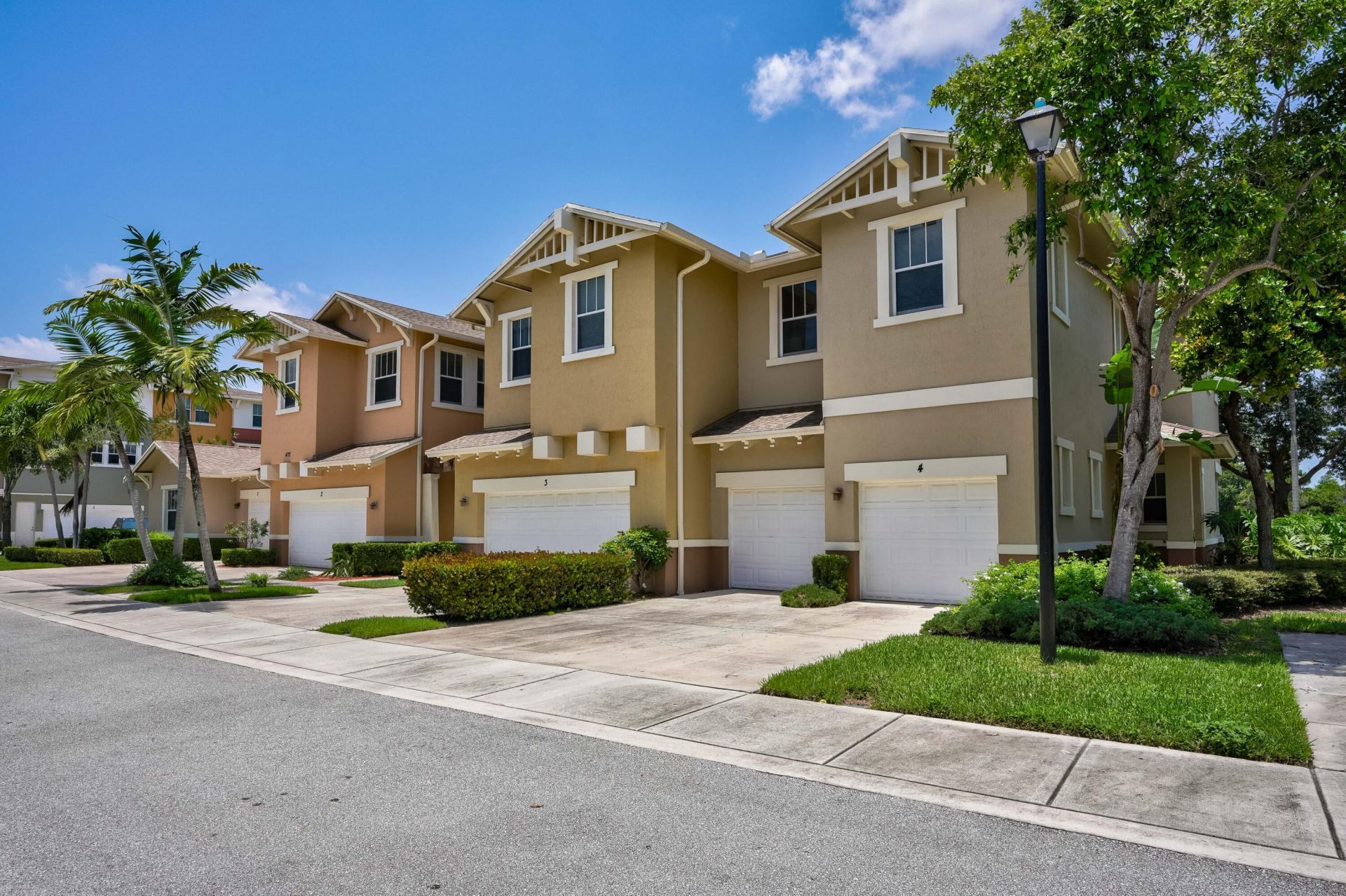 477 Pacific Grove Drive, Unit 2, West Palm Beach, FL 33401 Photo
