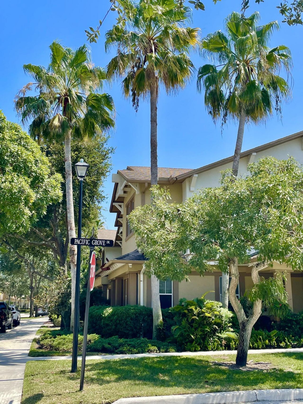 477 Pacific Grove Drive, Unit 2, West Palm Beach, FL 33401 Photo