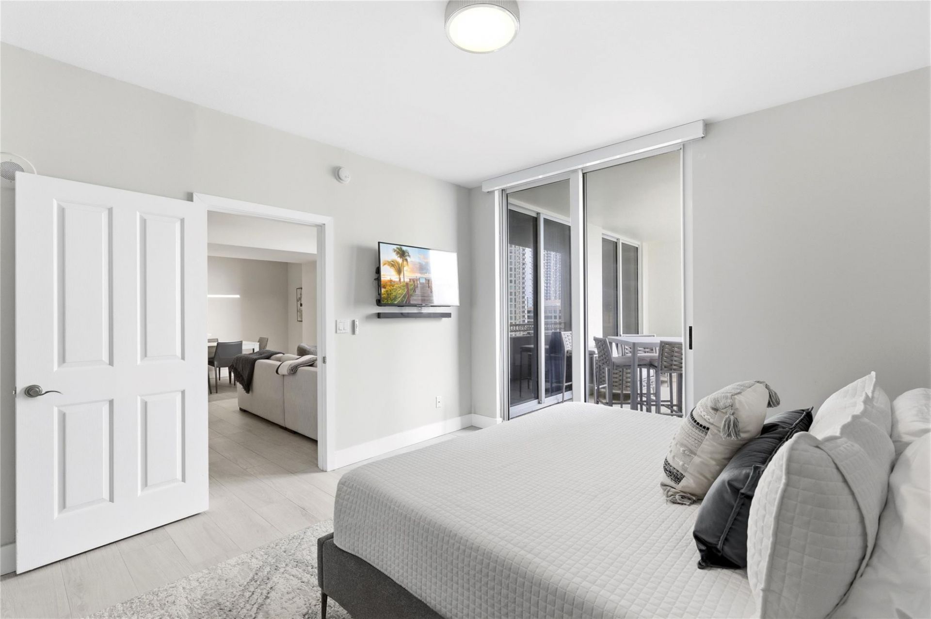 511 SE 5th Avenue, Unit 1719, Fort Lauderdale, FL 33301 Photo