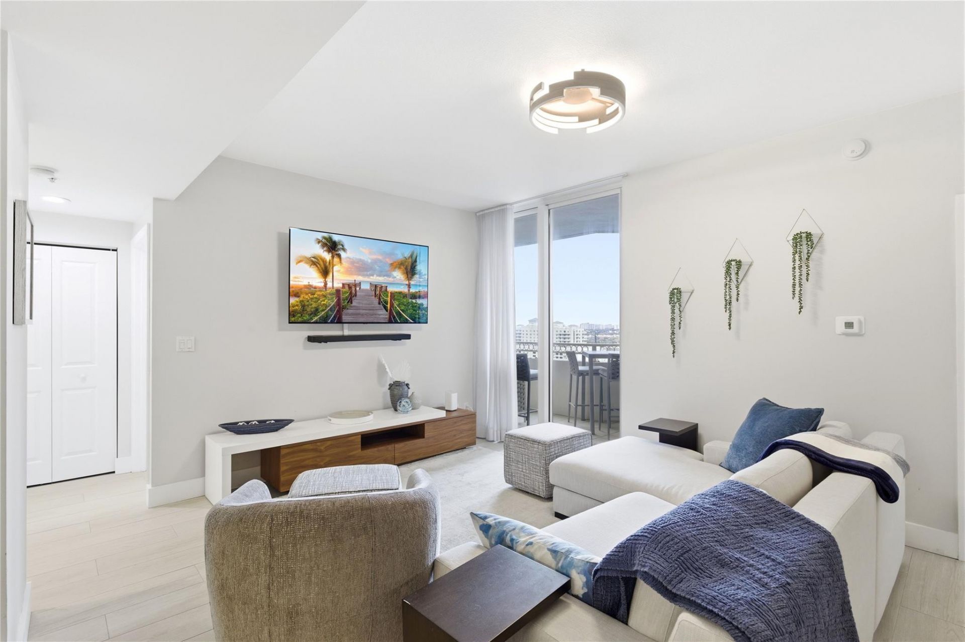 511 SE 5th Avenue, Unit 1719, Fort Lauderdale, FL 33301 Photo