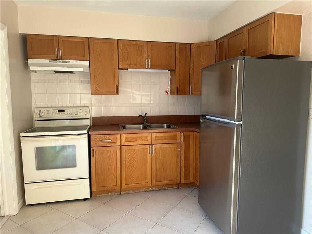 6109 SW 30th St, Miramar, FL 33023 Photo