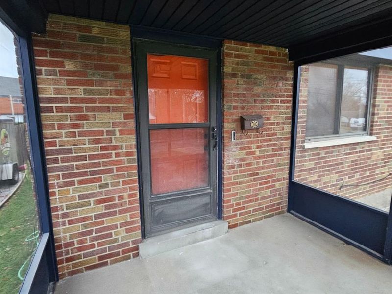 6024 Sunridge Drive, Cincinnati, OH 45224 Photo 3