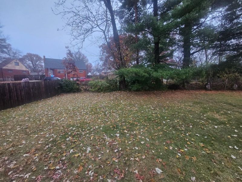 6024 Sunridge Drive, Cincinnati, OH 45224 Photo 34