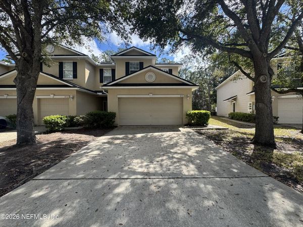 8548 TOWER FALLS Drive, Jacksonville, FL 32244
