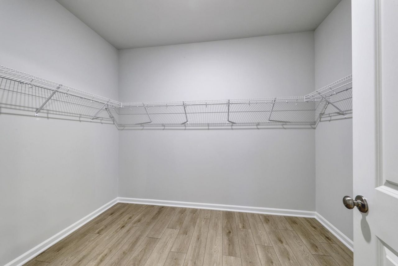 453 Atamasco Ct. Photo 17