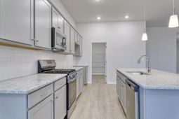453 Atamasco Ct. photo 4