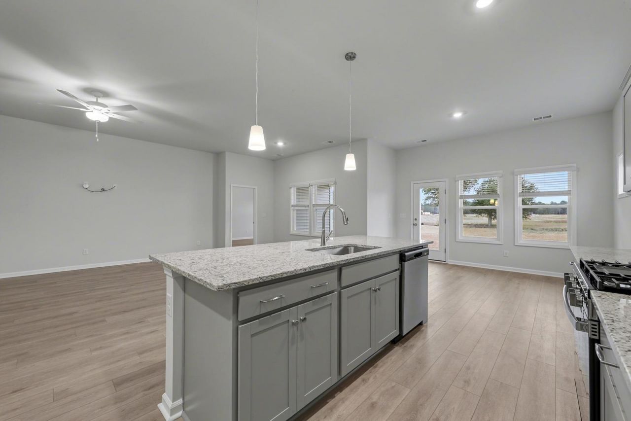 453 Atamasco Ct. Photo 6