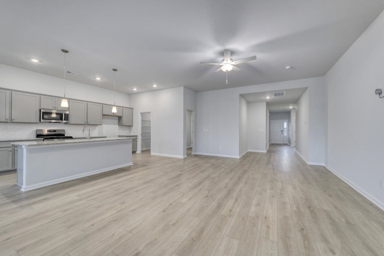 453 Atamasco Ct. Photo 8
