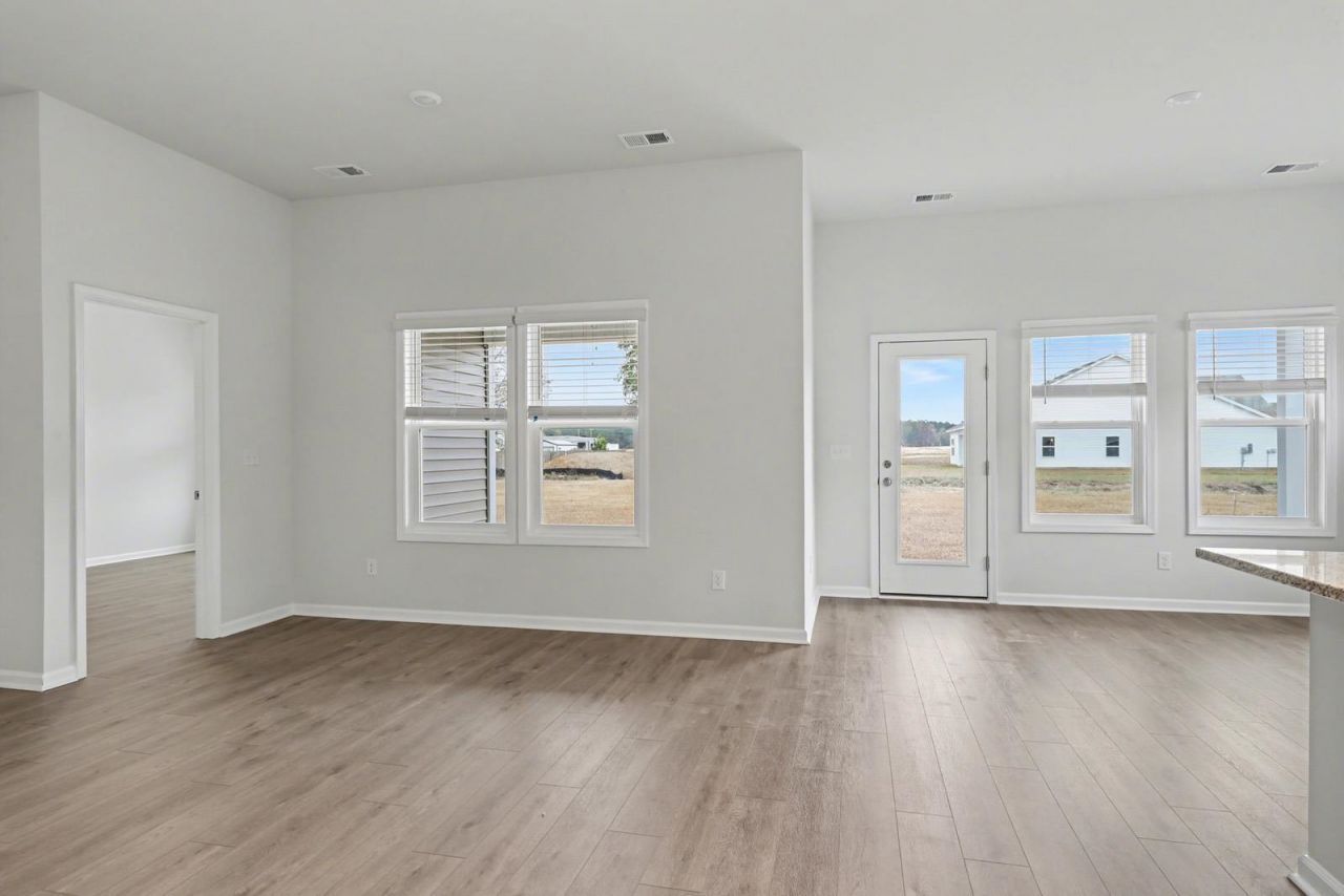 453 Atamasco Ct. Photo 9
