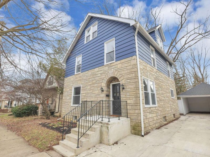 115 W Central Avenue , Delaware, OH 43015 Photo 1