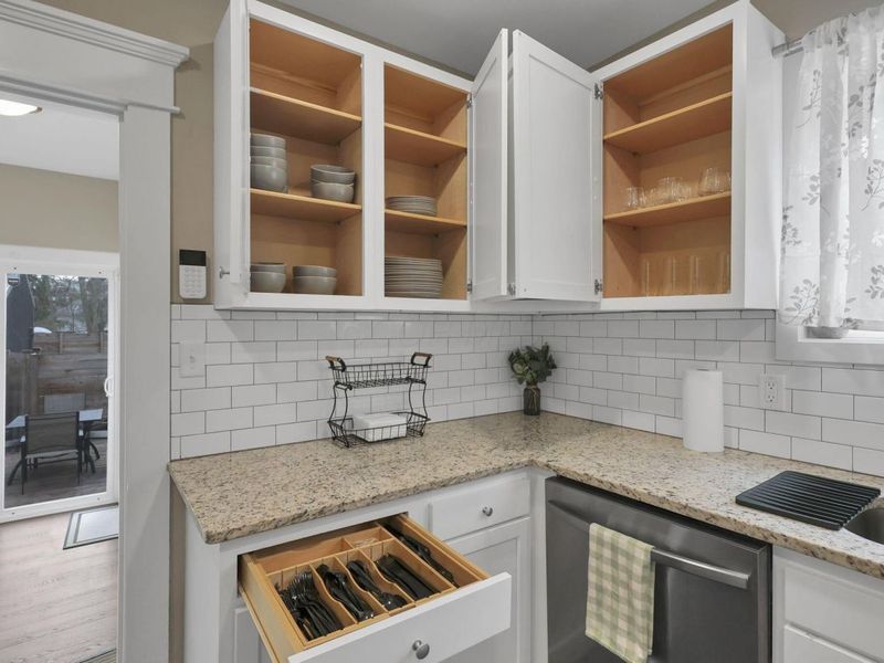 115 W Central Avenue , Delaware, OH 43015 Photo 23