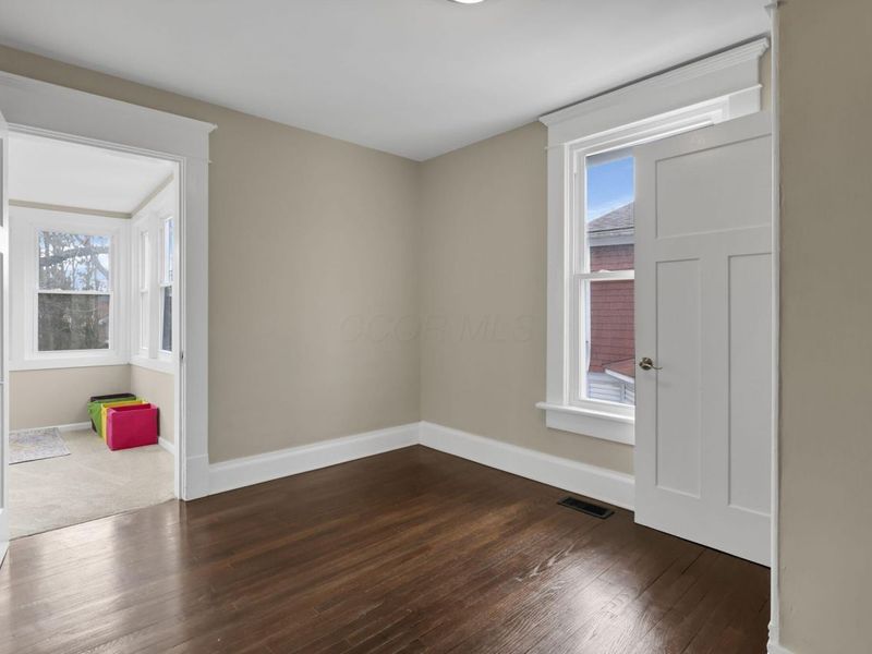 115 W Central Avenue , Delaware, OH 43015 Photo 40