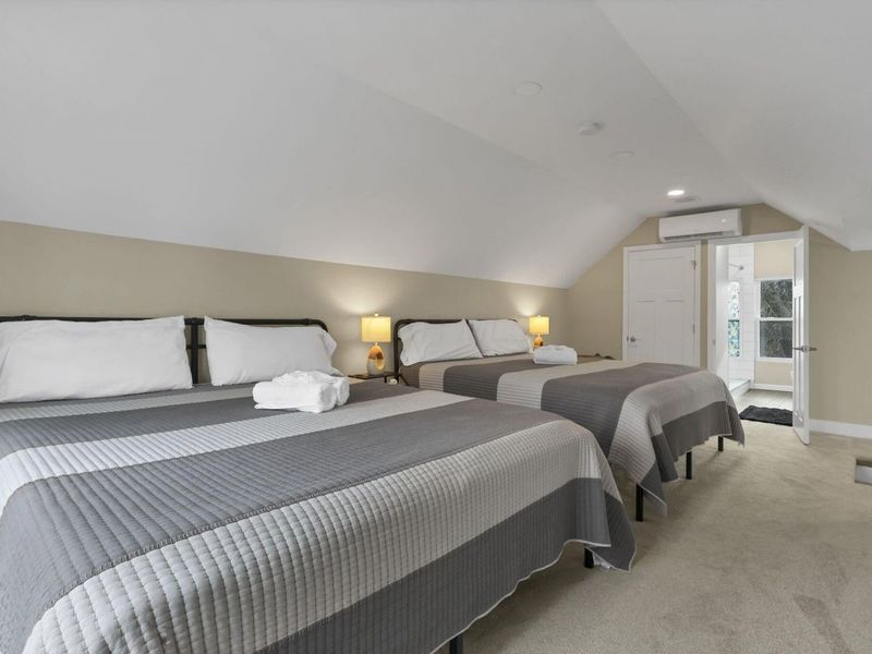 115 W Central Avenue , Delaware, OH 43015 Photo 45