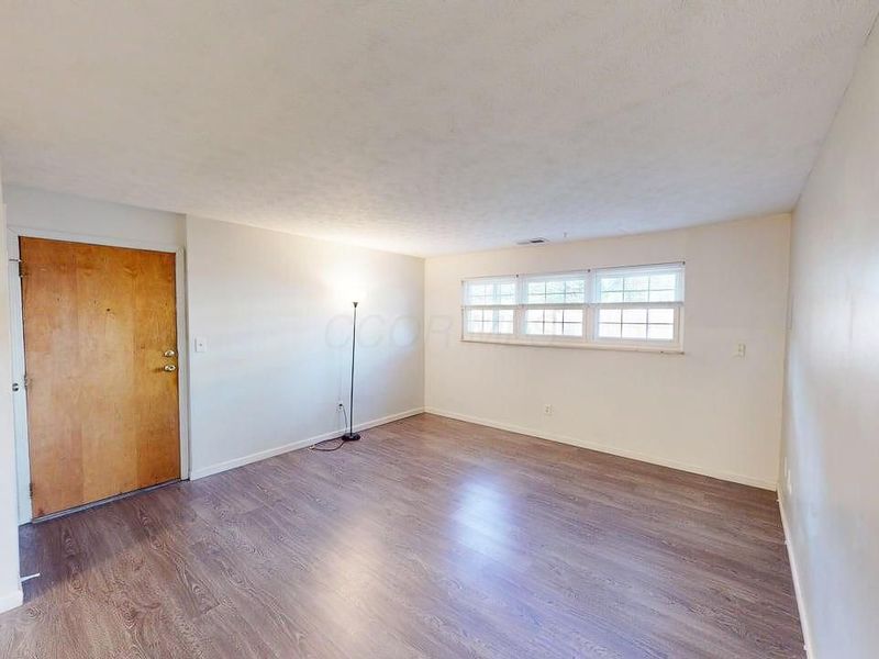 5285 Portland Street , Unit 104, Columbus, OH 43235 Photo 7