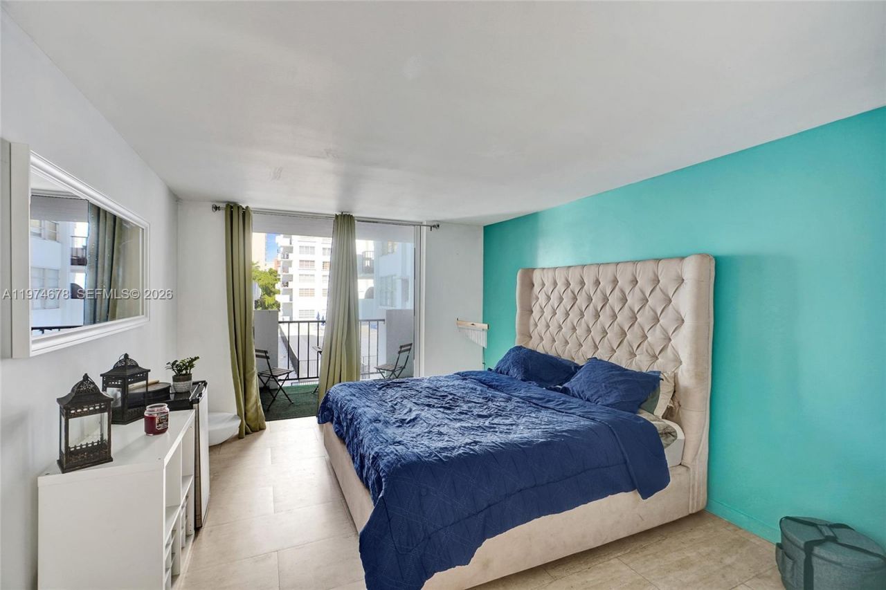 2750 NE 183rd St , Unit 406, Aventura, FL 33160 Photo