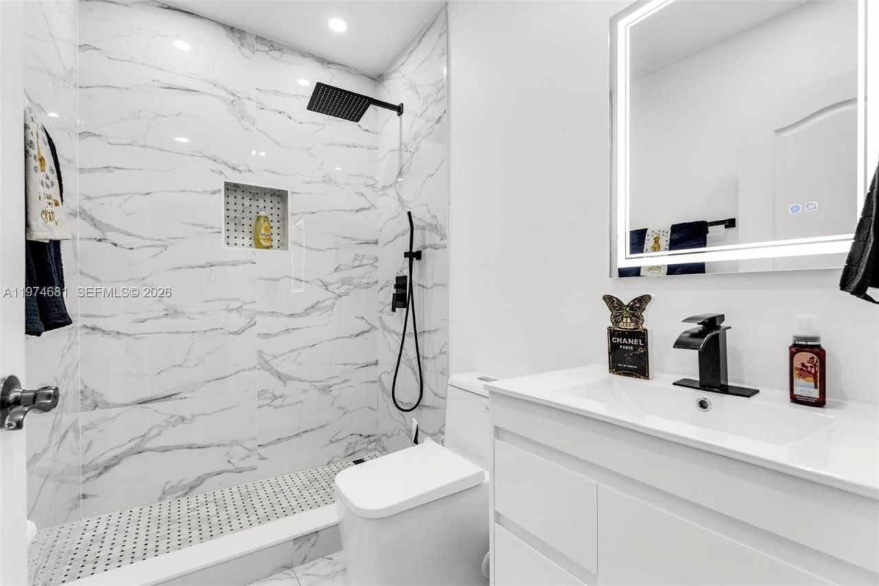 16610 SW 57 Ln , Miami, FL 33193 Photo