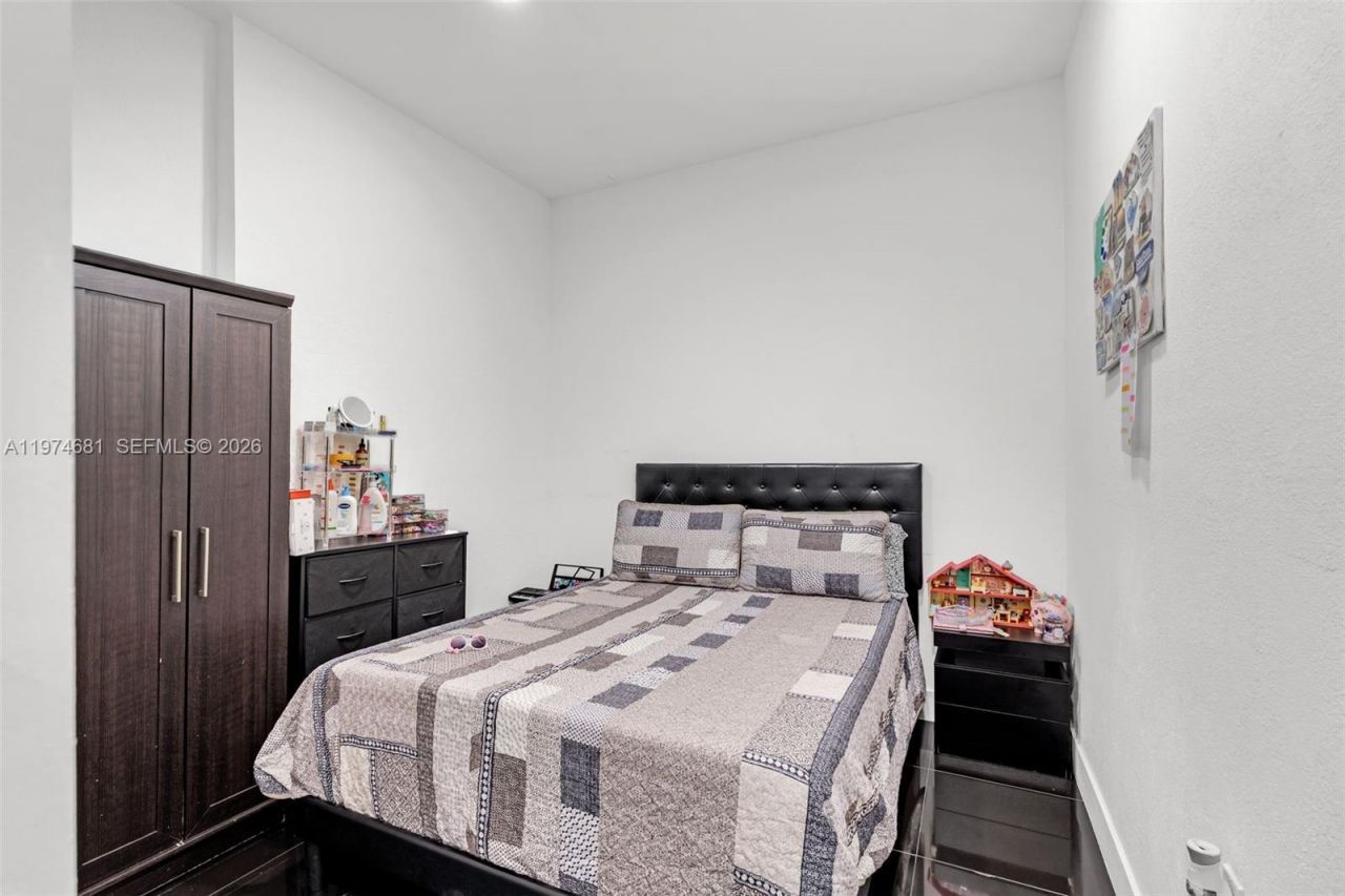 16610 SW 57 Ln , Miami, FL 33193 Photo