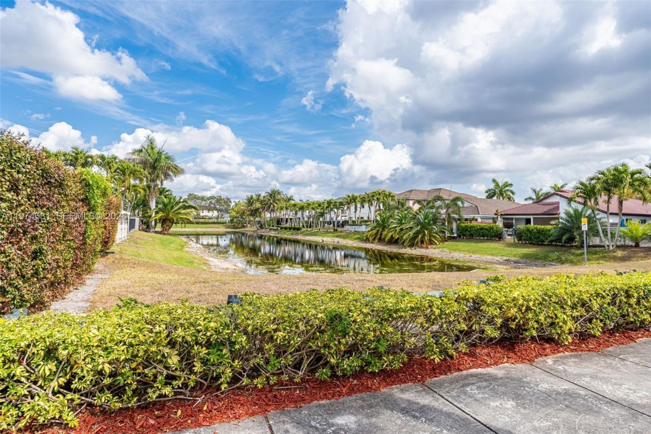 16610 SW 57 Ln , Miami, FL 33193 Photo