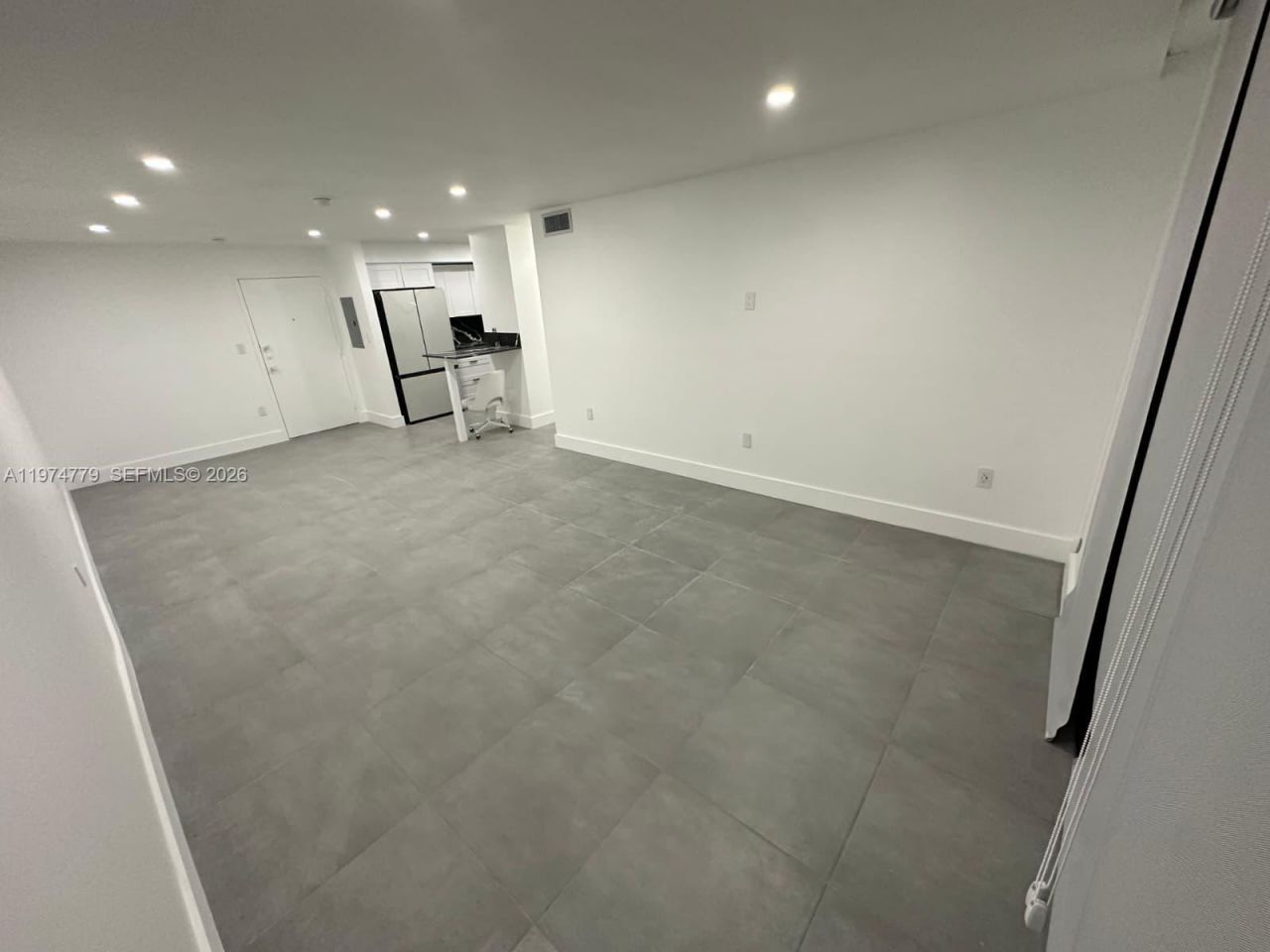 2500 NE 135th St , Unit B103, North Miami, FL 33181 Photo