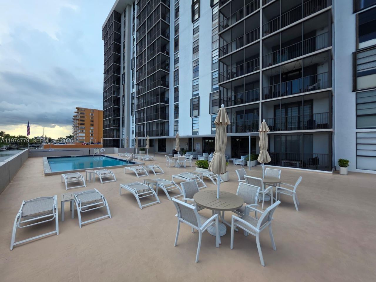 2500 NE 135th St , Unit B103, North Miami, FL 33181 Photo